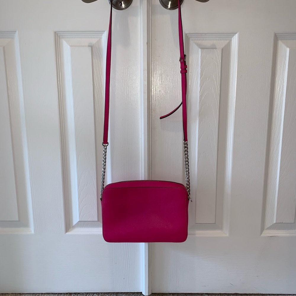 ☀️LOWEST☀️Like🆕Michael Kors “Raspberry” Crossbody - Picture 4 of 4